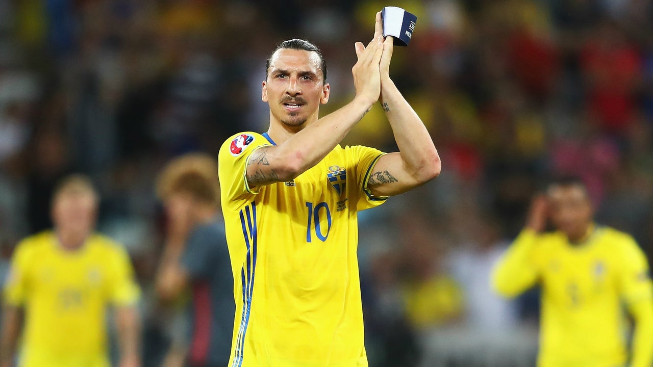 Zlatan Ibrahimovic leaves Sweden with dark days ahead